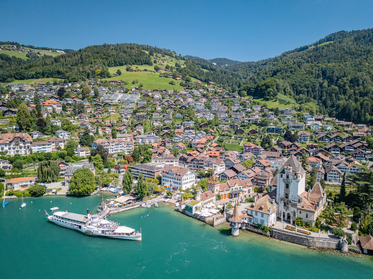 Oberhofen Thunersee